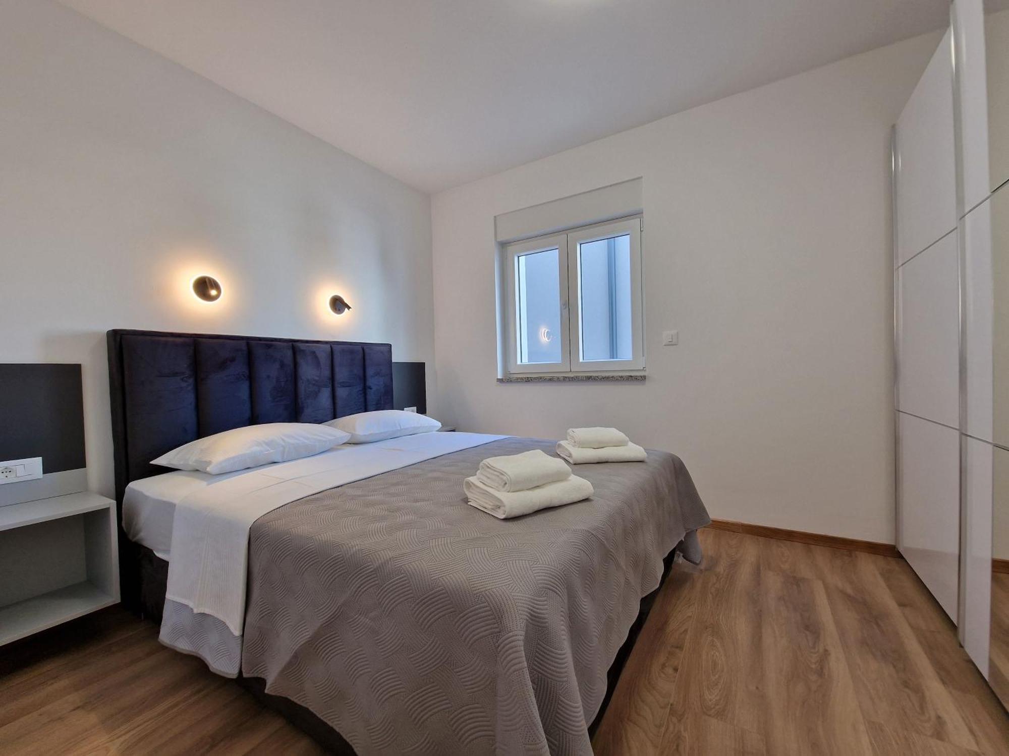 Apartments Okit Vodice Exteriör bild