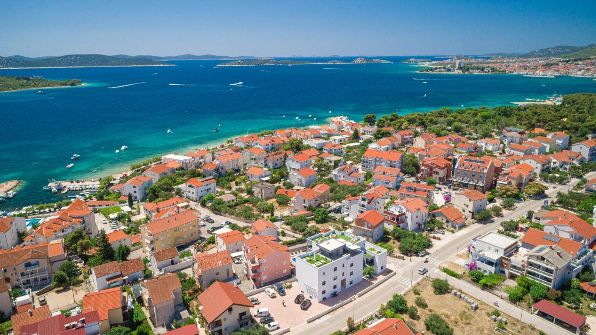 Apartments Okit Vodice Exteriör bild