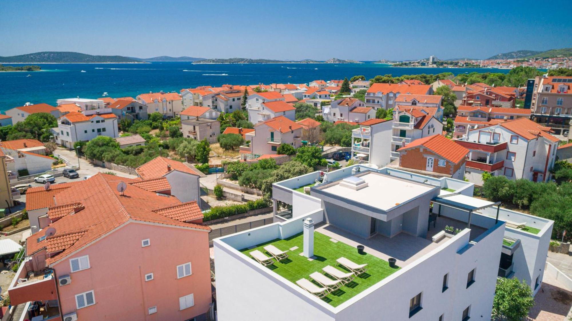 Apartments Okit Vodice Exteriör bild