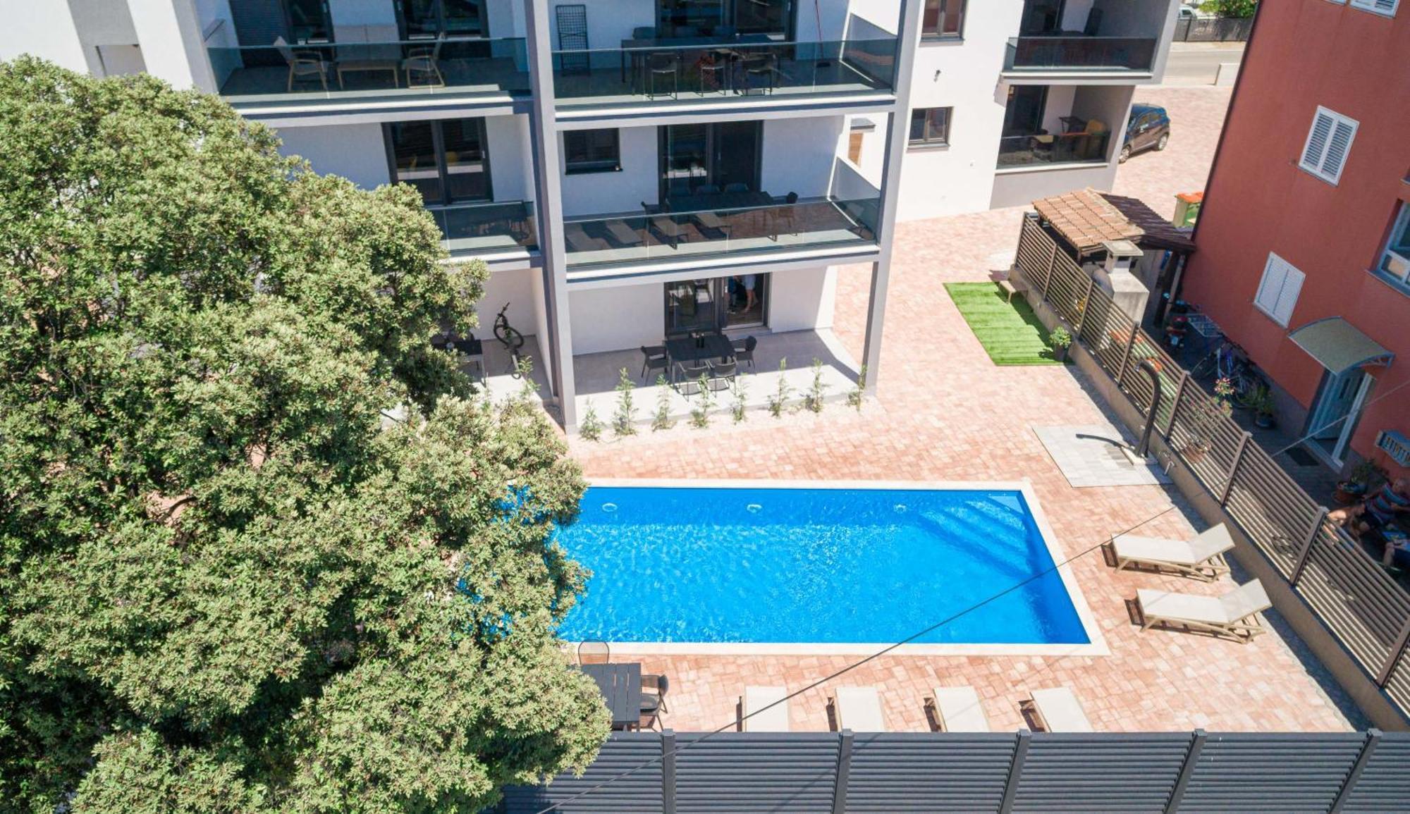 Apartments Okit Vodice Exteriör bild