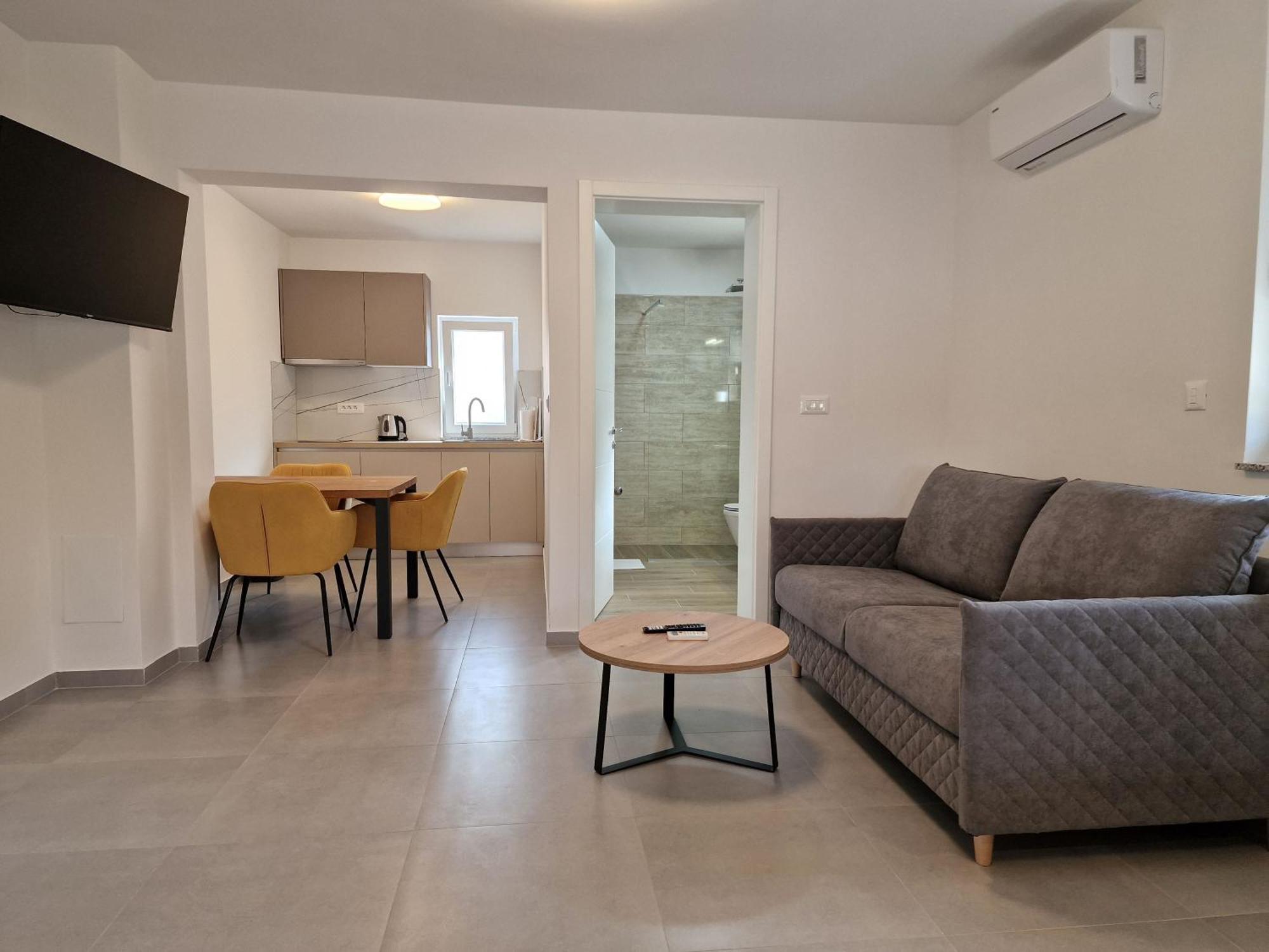 Apartments Okit Vodice Rum bild