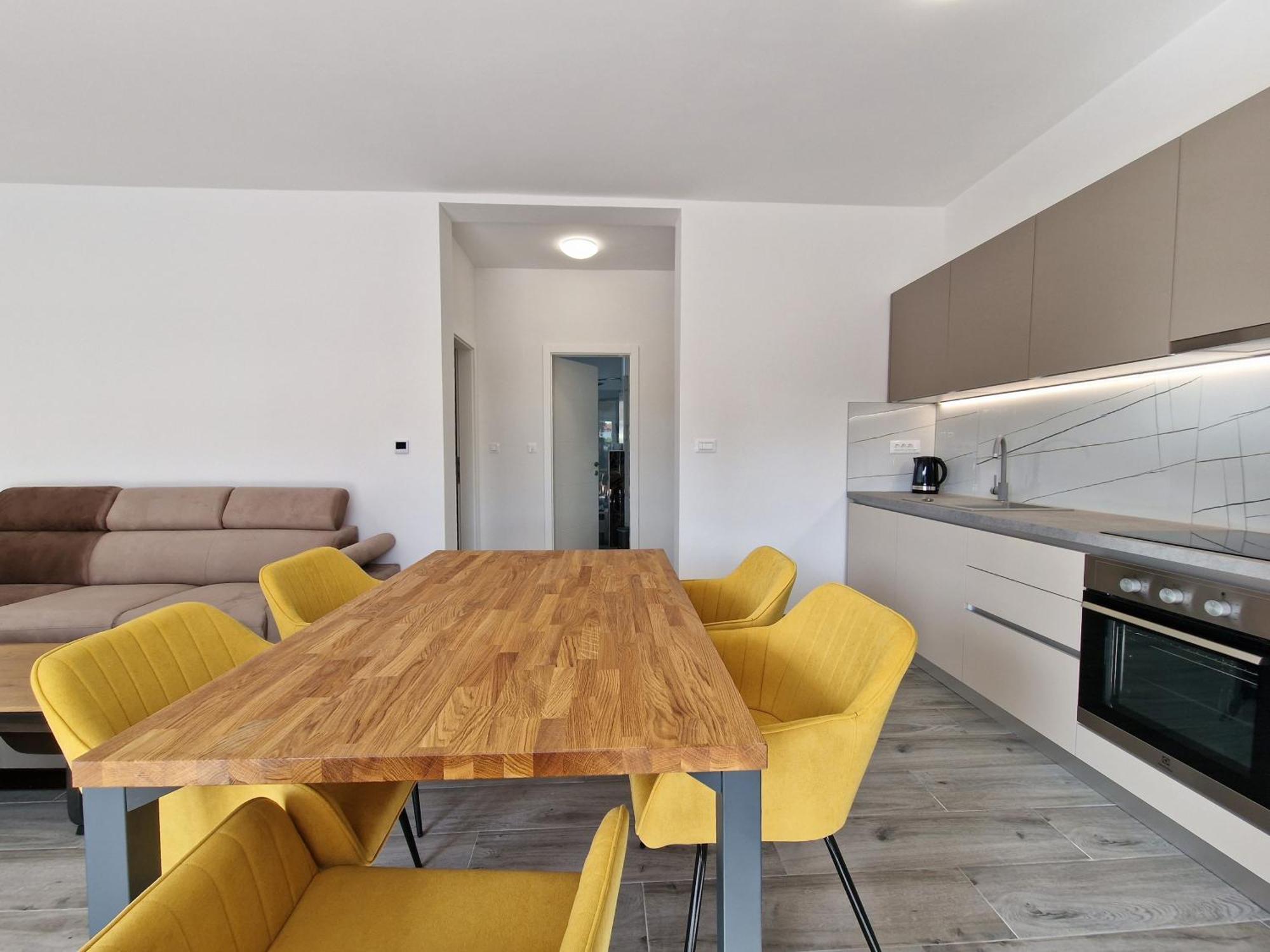 Apartments Okit Vodice Rum bild